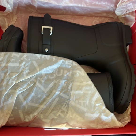 Hunter original Short Black Rain Boots size 6 and size 10 - Picture 4 of 7